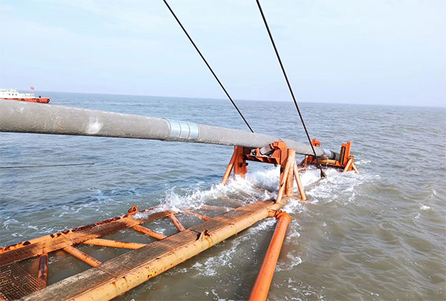 冀東(dōng)南堡1-29儲氣庫先導(dǎo)試驗地麵工程注采集輸管道項目鋪管船施工項目順利成交並正式開工! 冀東南堡1-29儲氣庫先導試驗地麵工(gōng)程注(zhù)采集輸管道項目鋪管船施工項目(mù)順利(lì)成交並正式開工!